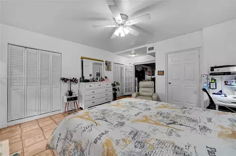 810 W 80th Pl, Hialeah, FL 33014 photo 22