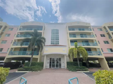 201 Golden Isles Dr #510, Hallandale Beach, FL 33009