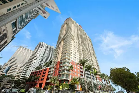 1155 Brickell Bay Dr #903, Miami, FL 33131
