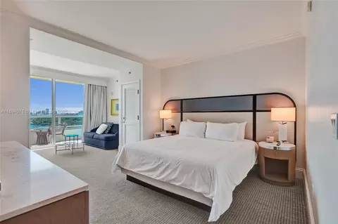 4401 Collins Ave #1408, Miami Beach, FL 33140