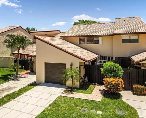 6850 NW 2nd Ave #34, Boca Raton, FL 33487