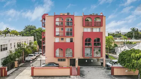 420 NW 12th Ave #41, Miami, FL 33128