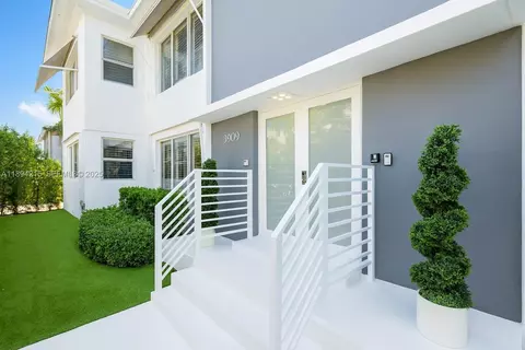 3909 Garden Ave, Miami Beach, FL 33140