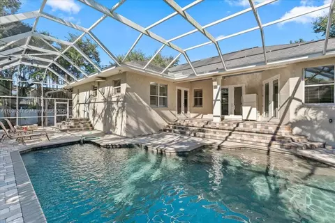 2706 Skimmer Point Dr S Gulfport, Saint Petersburg, FL 33707