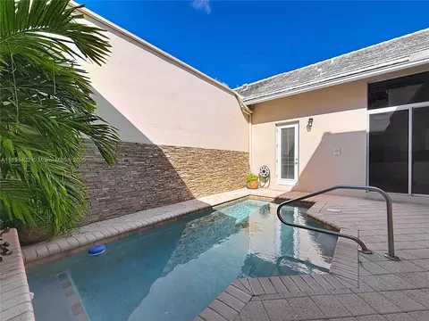 17330 Bermuda Village Dr, Boca Raton, FL 33487