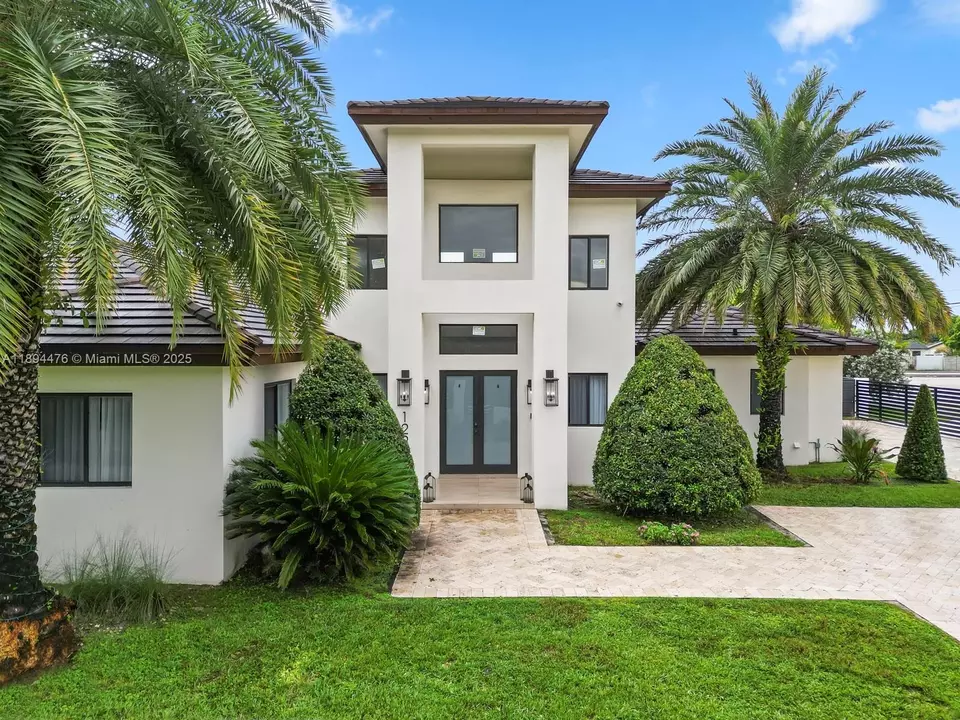 Exterior - 12250 SW 103rd Ter, Miami, FL 33186 photo 6 of 7