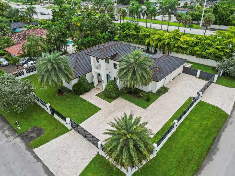 View/Area - 12250 SW 103rd Ter, Miami, FL 33186 photo 2 of 2