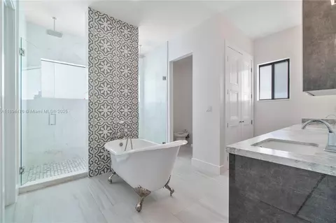 Bath - 12250 SW 103rd Ter, Miami, FL 33186 photo 1 of 9