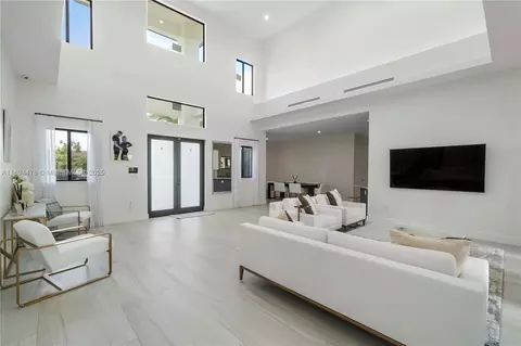 Living - 12250 SW 103rd Ter, Miami, FL 33186 photo 1 of 5