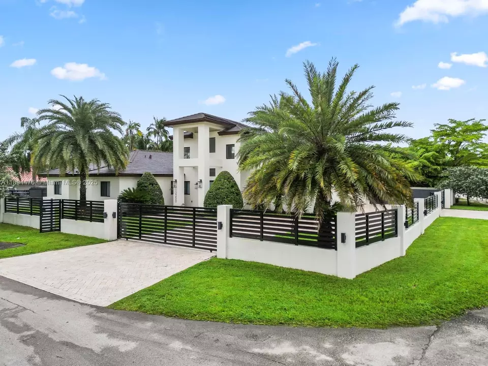 Exterior - 12250 SW 103rd Ter, Miami, FL 33186 photo 4 of 7