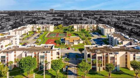 9441 SW 4th St #204, Miami, FL 33174