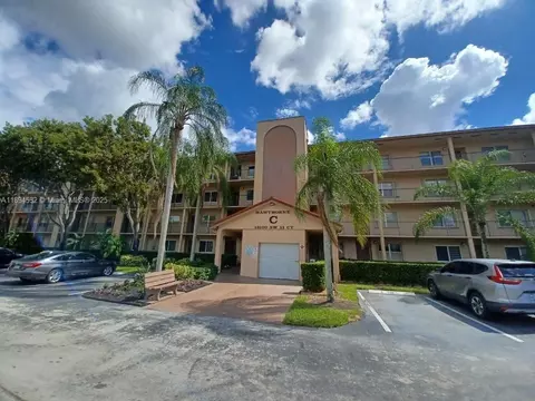 13100 SW 11th Ct #413C, Pembroke Pines, FL 33027