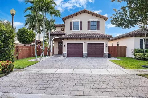 415 SE 34th Ter, Homestead, FL 33033
