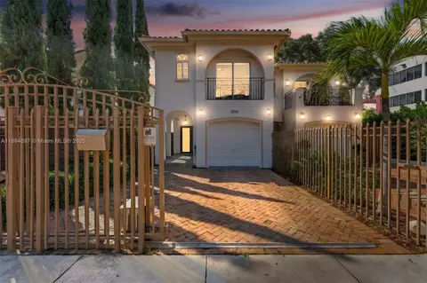 2924 Bridgeport Ave, Miami, FL 33133