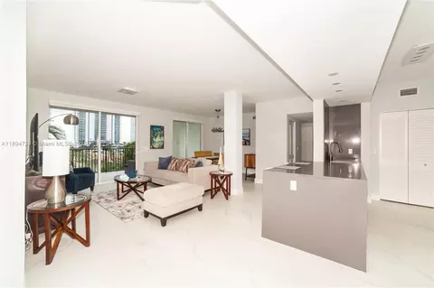 17145 N Bay Rd #4607, Sunny Isles Beach, FL 33160