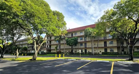3341 NW 47th Ter #112, Lauderdale Lakes, FL 33319