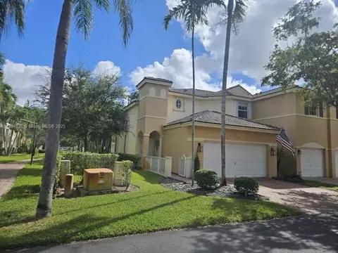 5483 NW 112th Pl, Doral, FL 33178