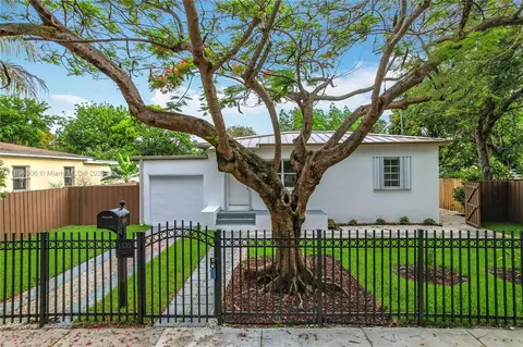 1535 NW 124th St, North Miami, FL 33167