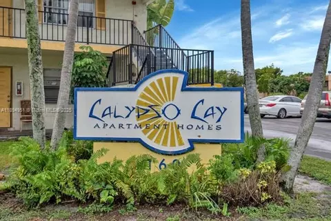 4160 NW 21st St #214-F, Lauderhill, FL 33313