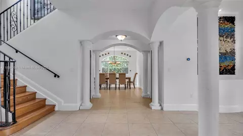 Entry Way - 2850 SW 137th Path, Miami, FL 33175 photo 9 of 24