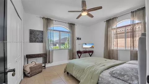 Bedroom - 2850 SW 137th Path, Miami, FL 33175 photo 3 of 3