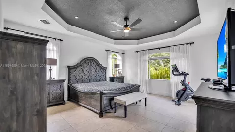 Bedroom - 2850 SW 137th Path, Miami, FL 33175 photo 2 of 3