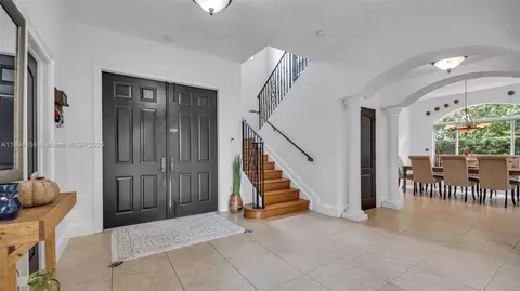 Entry Way - 2850 SW 137th Path, Miami, FL 33175 photo 8 of 24