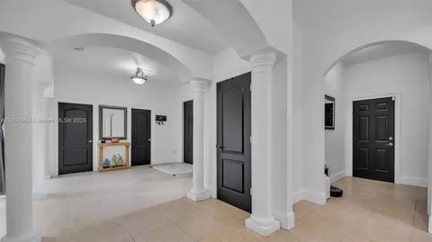 Entry Way - 2850 SW 137th Path, Miami, FL 33175 photo 2 of 24