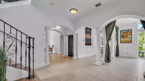 Entry Way - 2850 SW 137th Path, Miami, FL 33175 photo 10 of 24