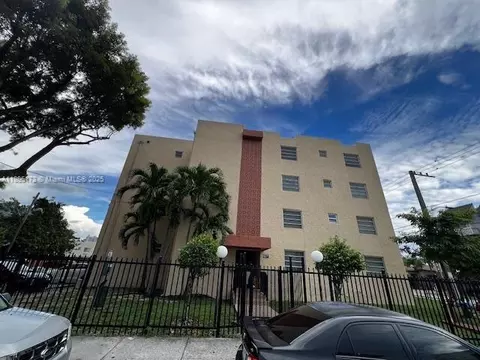 677 SW 9th Ave #205, Miami, FL 33130