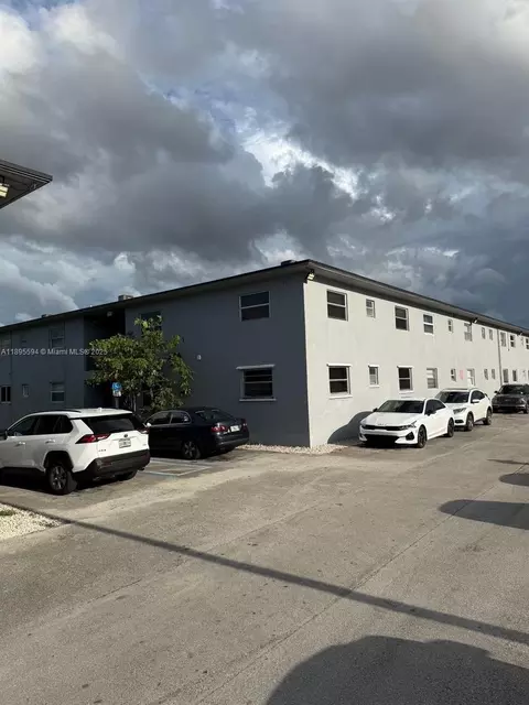 4250 SW 67th Ave #48, Miami, FL 33155