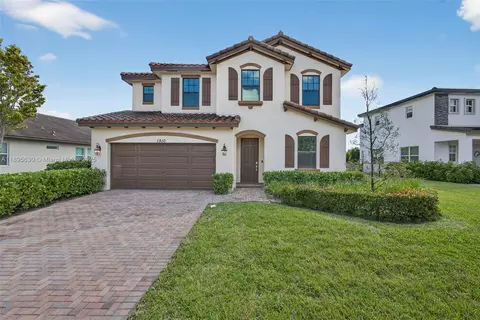 1310 Whitcombe Dr, Royal Palm Beach, FL 33411