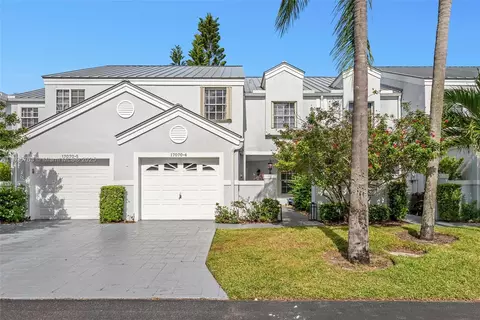 17070 Boca Club Blvd #4, Boca Raton, FL 33487