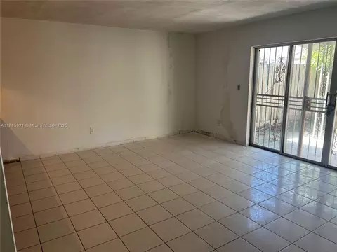 Living - 7090 W 2nd Ct, Hialeah, FL 33014 photo 1 of 2