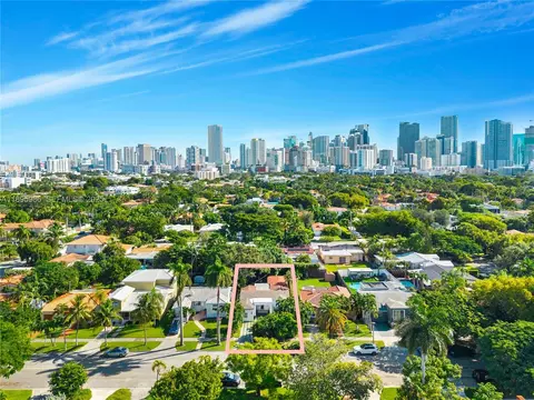 531 SW 23rd Rd, Miami, FL 33129
