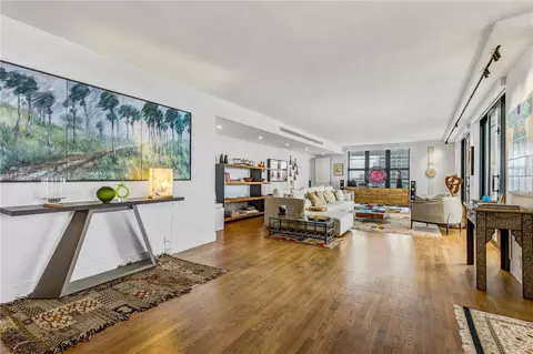 5500 Collins Ave #1104, Miami Beach, FL 33140