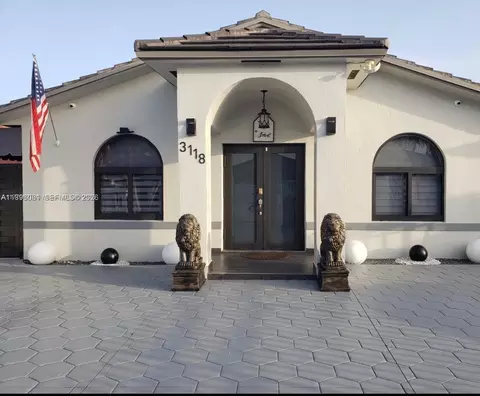3118 W 71st Pl, Hialeah, FL 33018