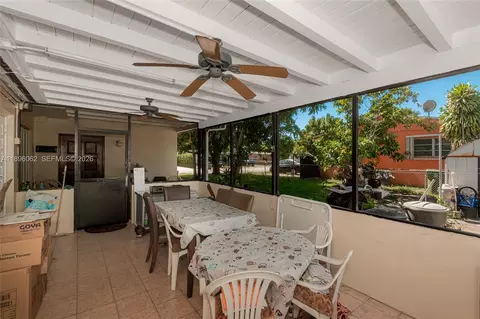 3920 W 3rd Ave, Hialeah, FL 33012 photo 17