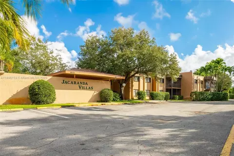 8901 N New River Canal Rd #14W, Plantation, FL 33324