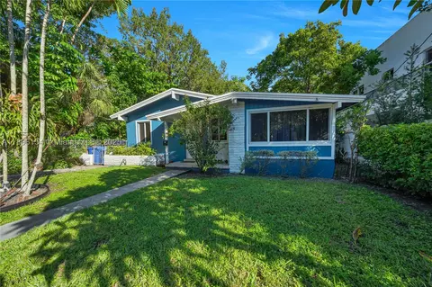3577 Charles Ave, Miami, FL 33133