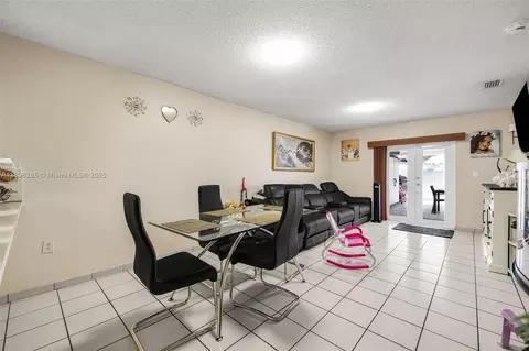 Dining - 4191 W 10th Ave, Hialeah, FL 33012 photo 1 of 1