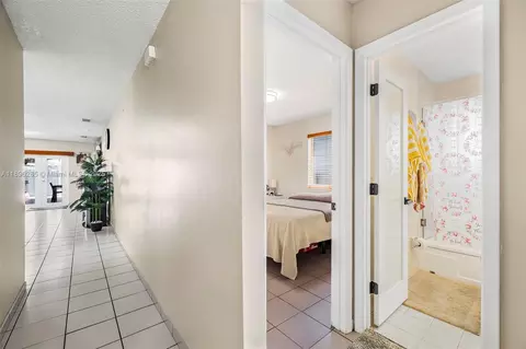Entry Way - 4191 W 10th Ave, Hialeah, FL 33012 photo 2 of 2