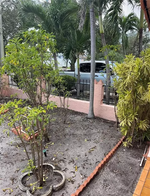 665 E 31st St, Hialeah, FL 33013 photo 6