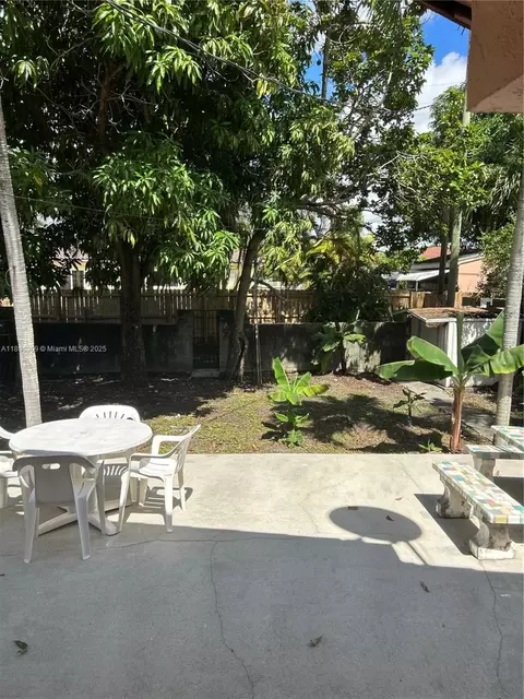 665 E 31st St, Hialeah, FL 33013 photo 59