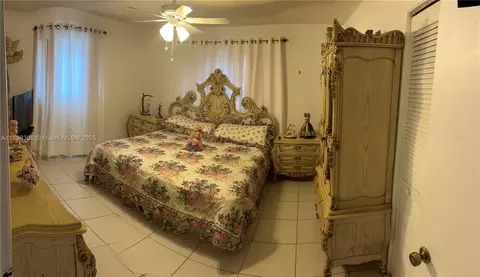 665 E 31st St, Hialeah, FL 33013 photo 48
