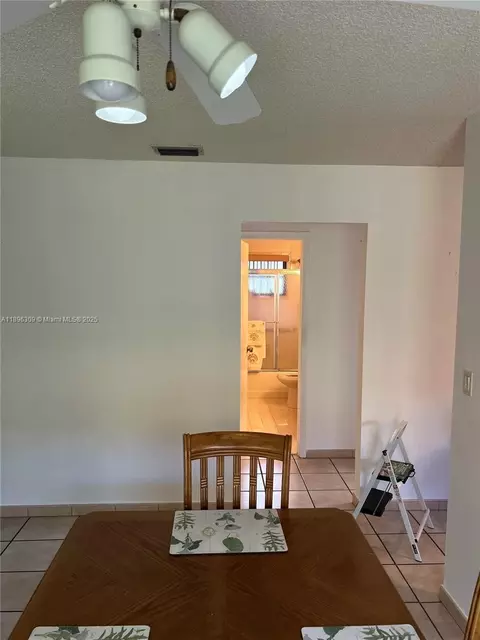 665 E 31st St, Hialeah, FL 33013 photo 25