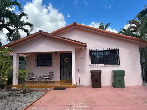 665 E 31st St, Hialeah, FL 33013 photo 2