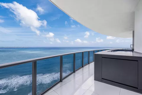 18555 Collins Ave #2805, Sunny Isles Beach, FL 33160