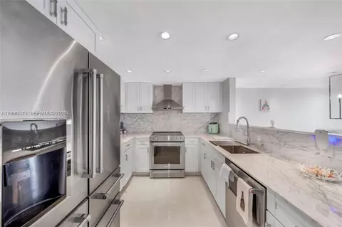 5838 Collins Ave #2F, Miami Beach, FL 33140