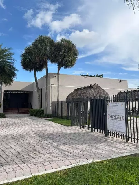 8400 SW 133rd Ave Rd #202, Miami, FL 33183
